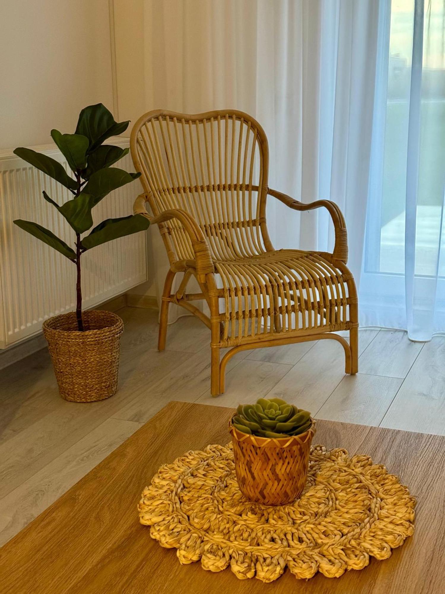 Libertatii Gardens Poolside Airport&Therme Otopeni Exterior foto